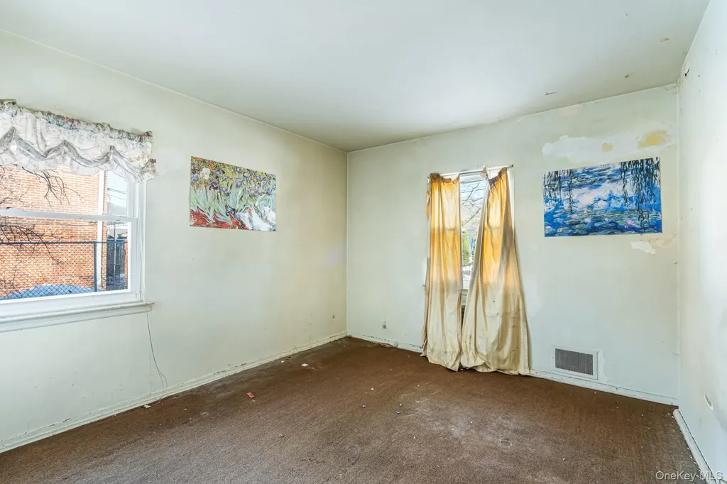 7555 198th Street Fresh Meadows NY 11366