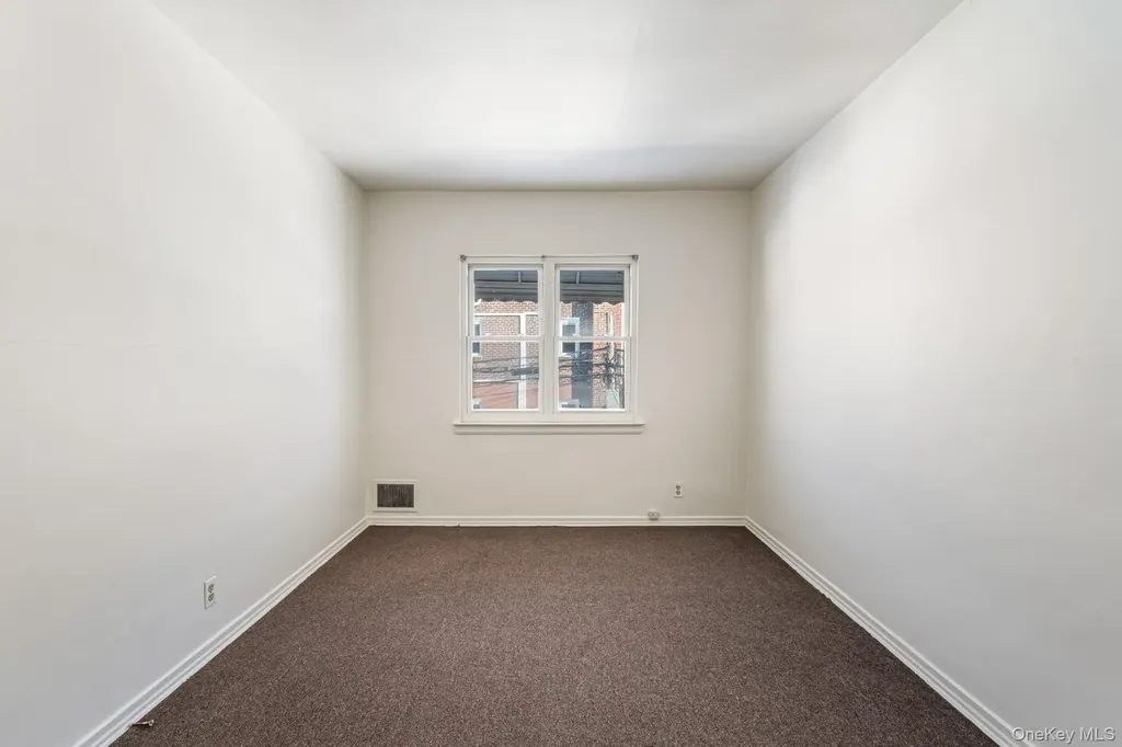 7555 198th Street Fresh Meadows NY 11366