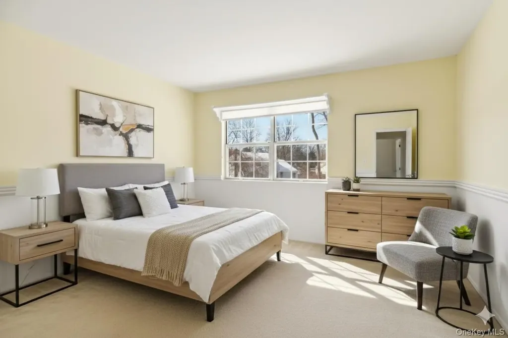 5 Deer Path Coram NY 11727