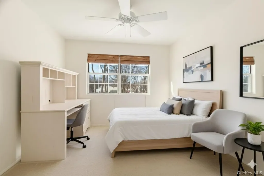 5 Deer Path Coram NY 11727