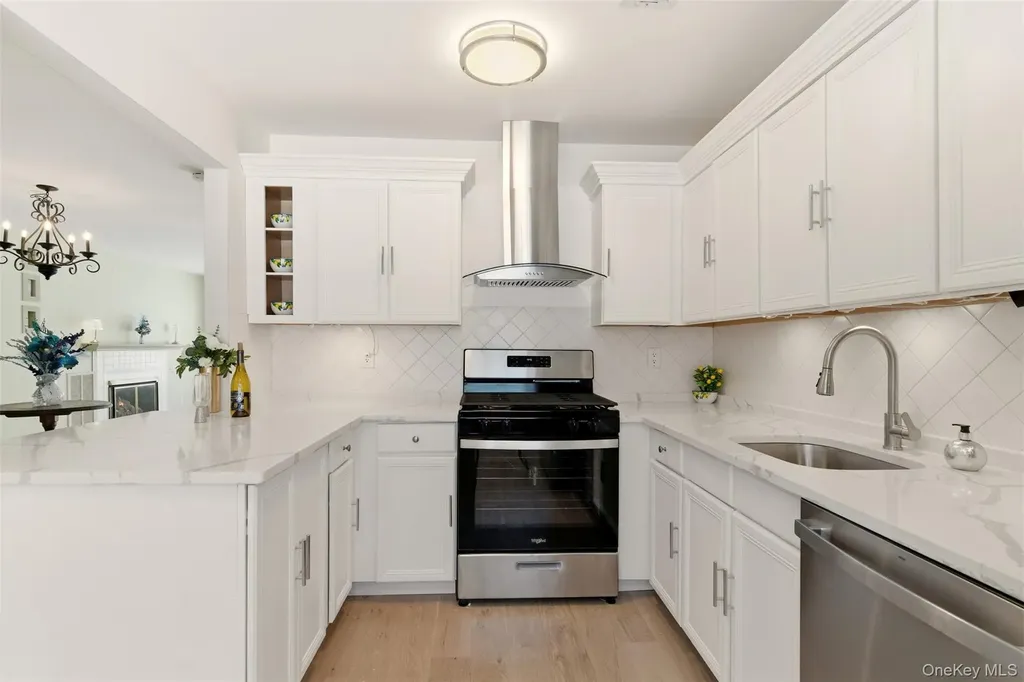 5 Deer Path Coram NY 11727