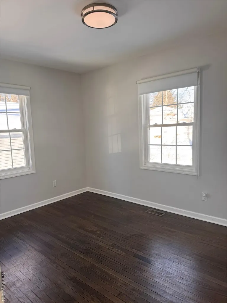 14 Fenner Lane Nanuet NY 10954