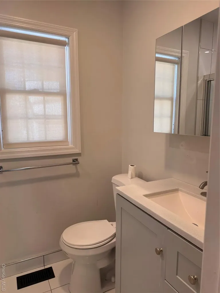 14 Fenner Lane Nanuet NY 10954