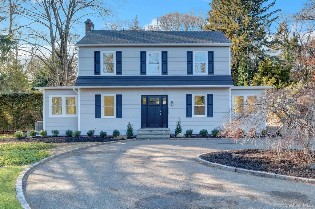 283 W Neck Road Huntington NY 11743