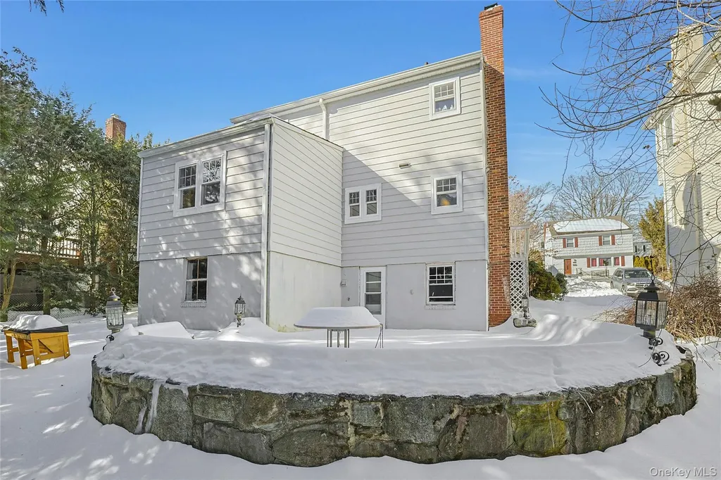 136 Johnson Road Scarsdale NY 10583