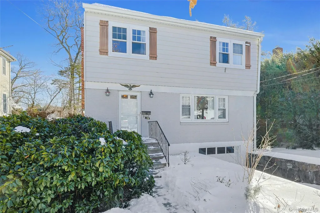 136 Johnson Road Scarsdale NY 10583