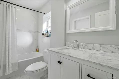 136 Johnson Road Scarsdale NY 10583