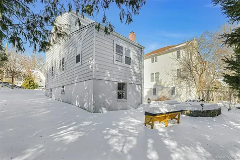 136 Johnson Road Scarsdale NY 10583