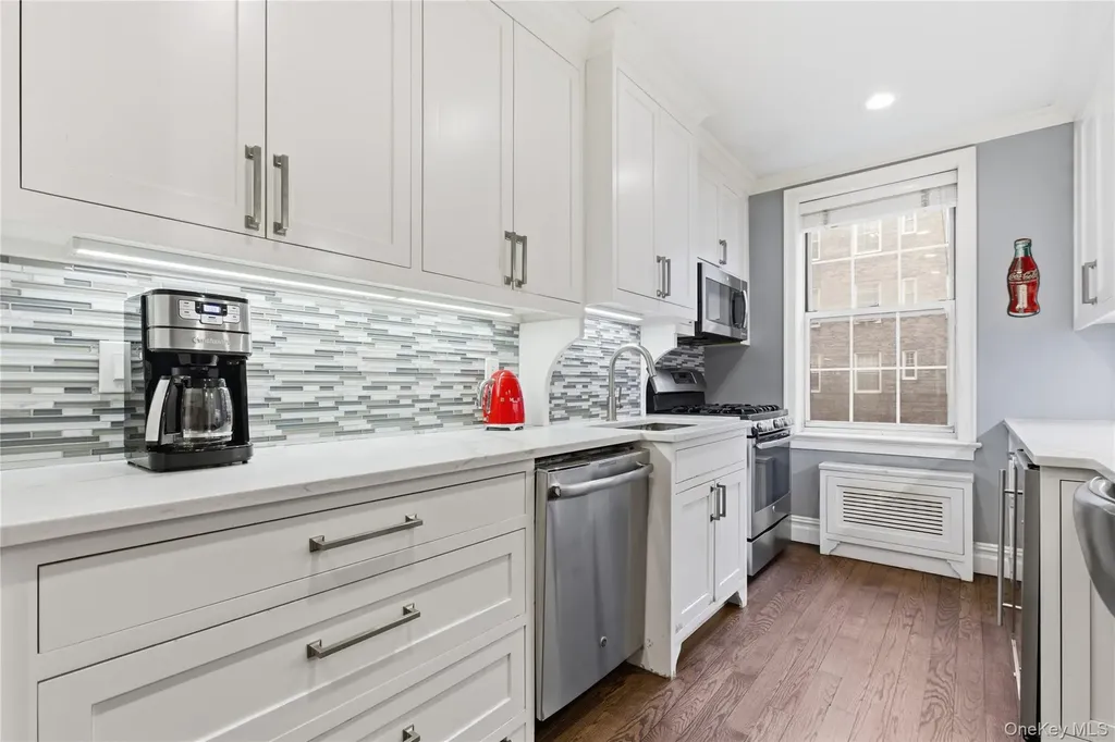 25 Parkview Avenue Bronxville NY 10708