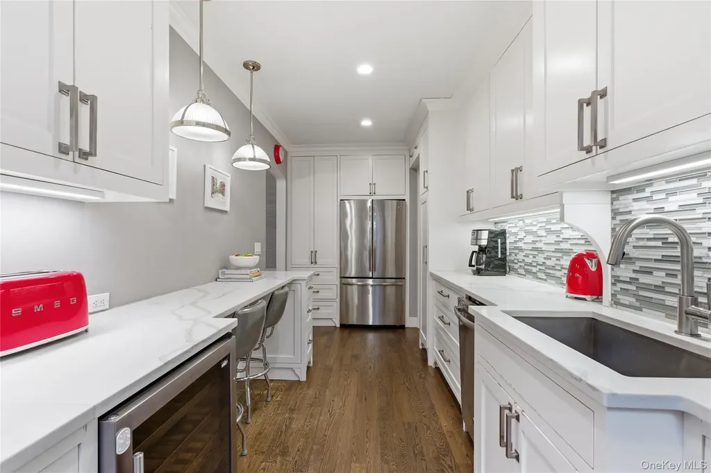 25 Parkview Avenue Bronxville NY 10708