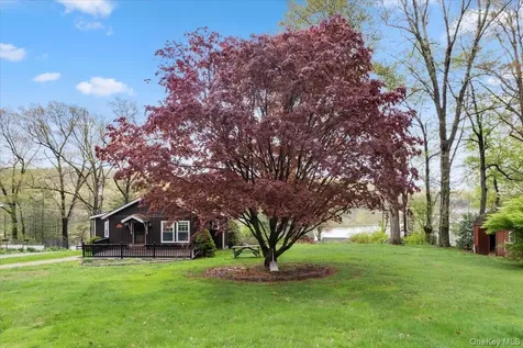 4 Beachway Drive Holmes NY 12531