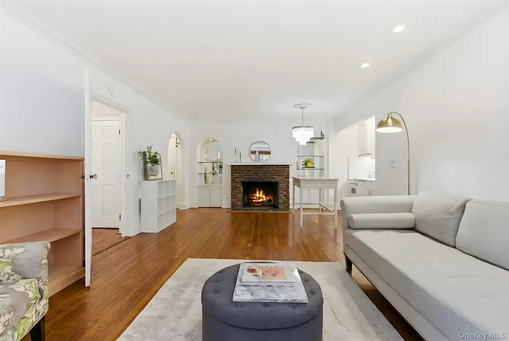 270 Bronxville Road Bronxville NY 10708