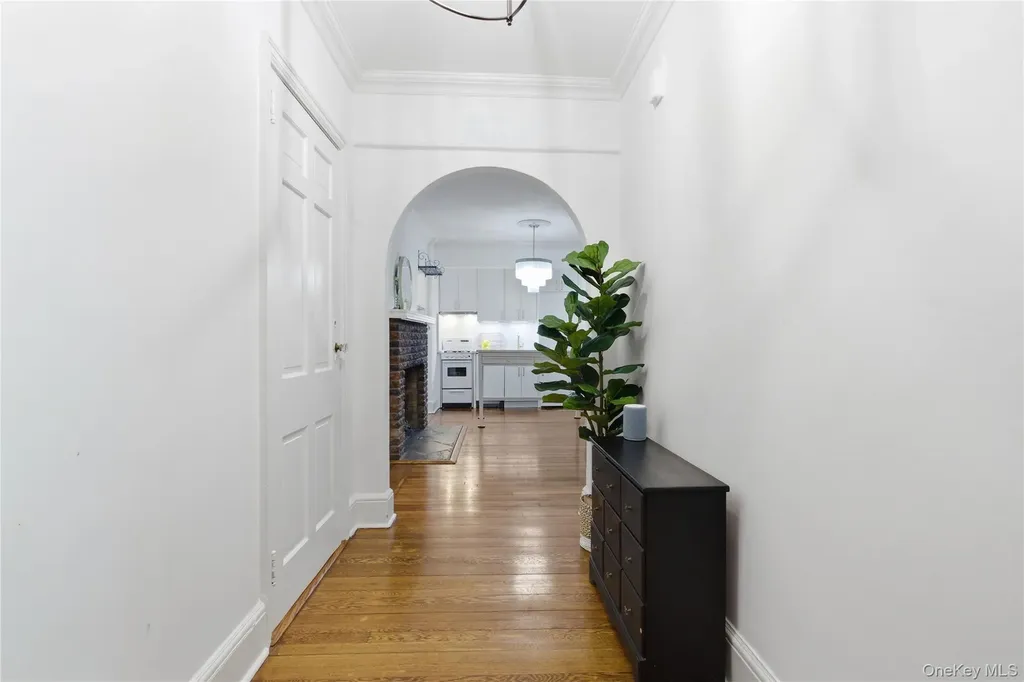 270 Bronxville Road Bronxville NY 10708