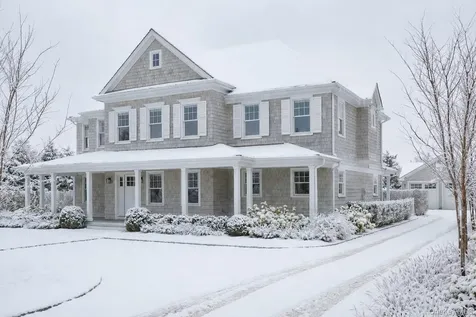 39 Hildreth Street Southampton NY 11968