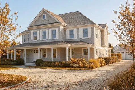 39 Hildreth Street Southampton NY 11968