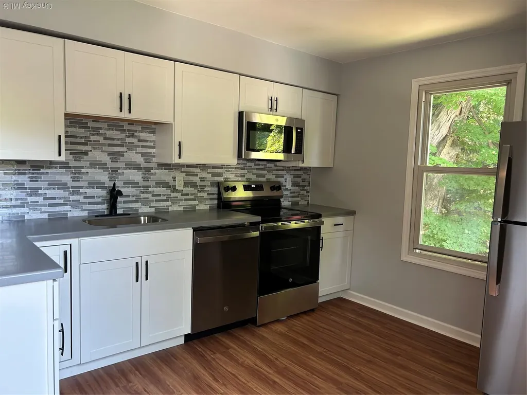 89 Smith Clove Road Central Valley NY 10917