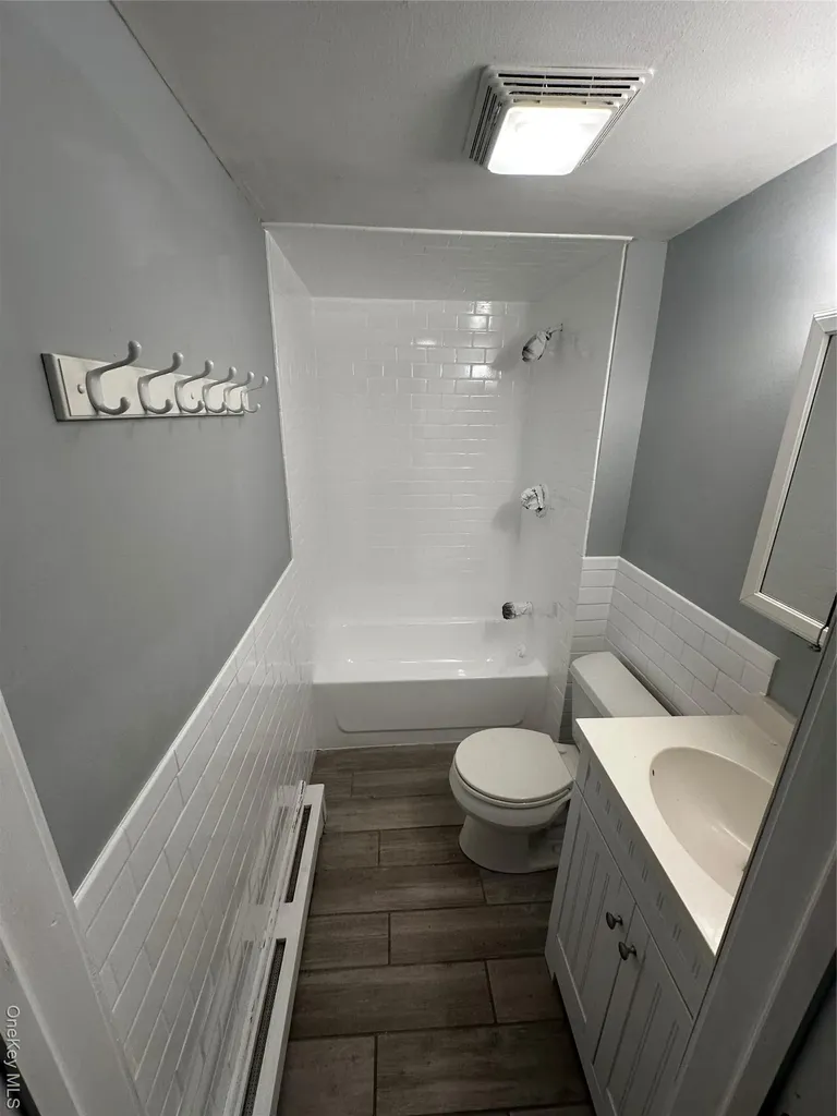 89 Smith Clove Road Central Valley NY 10917