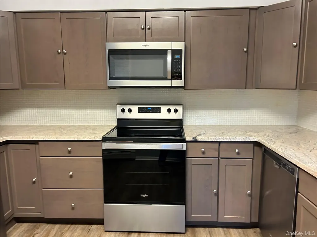 89 Smith Clove Road Central Valley NY 10917