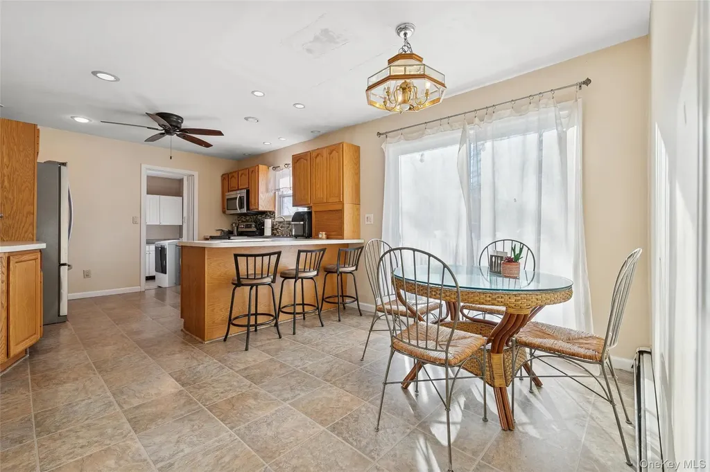 12 Ormand Avenue Medford NY 11763