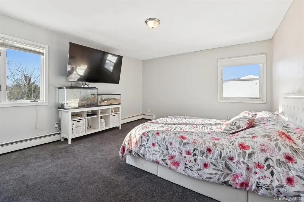 12 Ormand Avenue Medford NY 11763