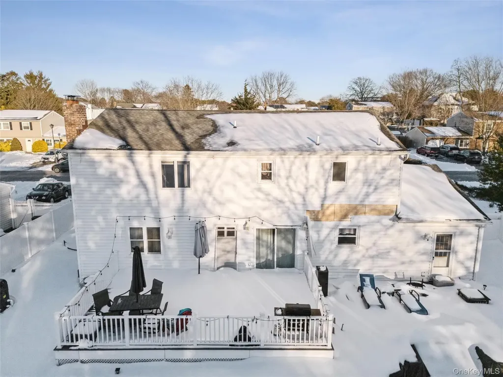 12 Ormand Avenue Medford NY 11763