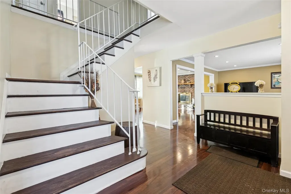12 Ormand Avenue Medford NY 11763