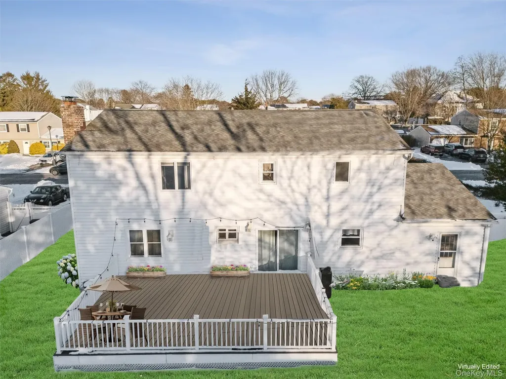 12 Ormand Avenue Medford NY 11763