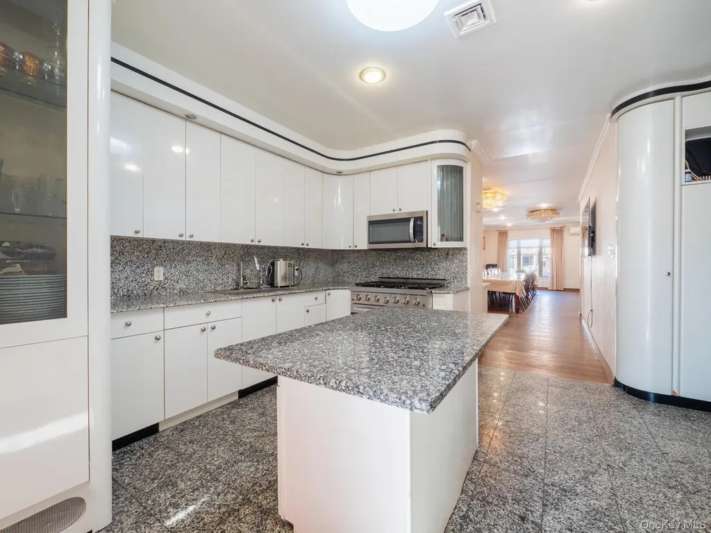 720 Ditmas Avenue Brooklyn NY 11218