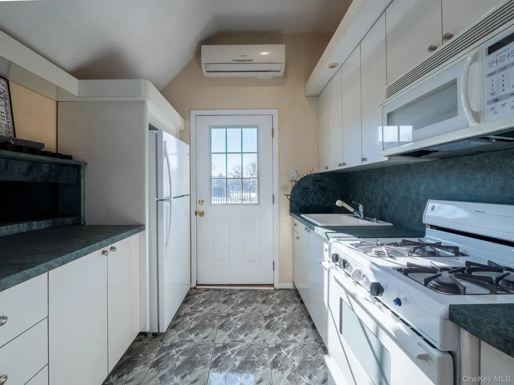 720 Ditmas Avenue Brooklyn NY 11218