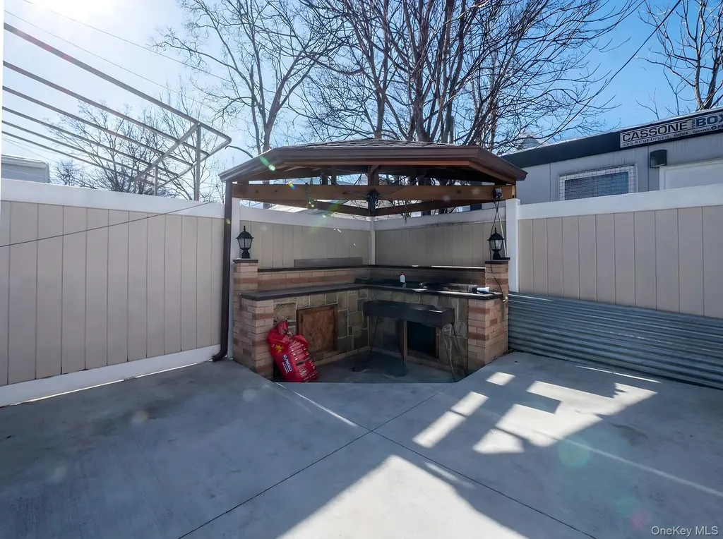 720 Ditmas Avenue Brooklyn NY 11218