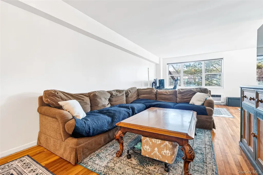 609 Palmer Road Yonkers NY 10701