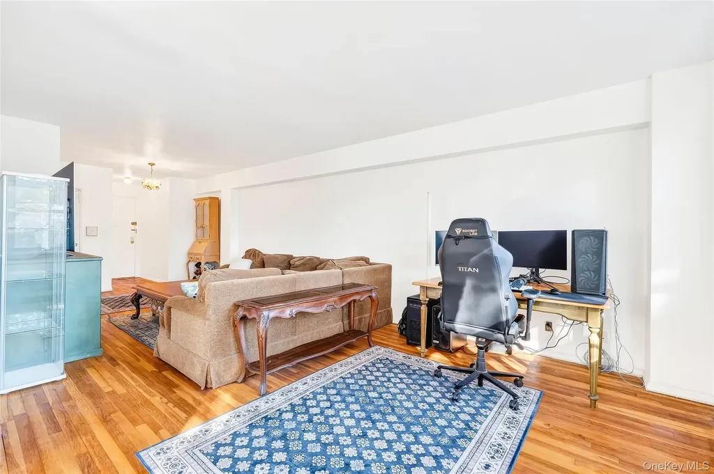 609 Palmer Road Yonkers NY 10701