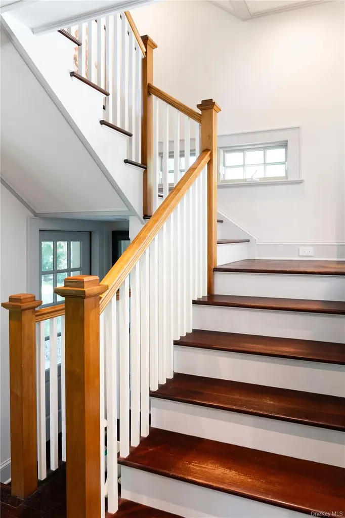 141 Washington Spring Road Palisades NY 10964