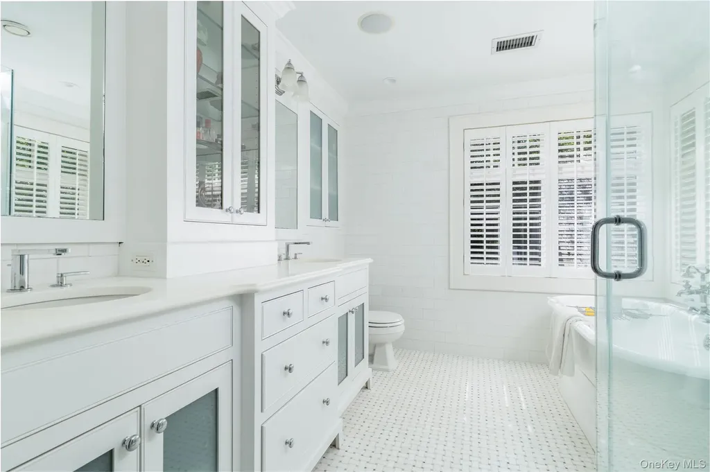 141 Washington Spring Road Palisades NY 10964