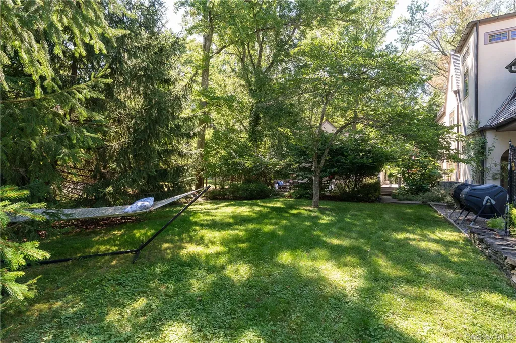 141 Washington Spring Road Palisades NY 10964