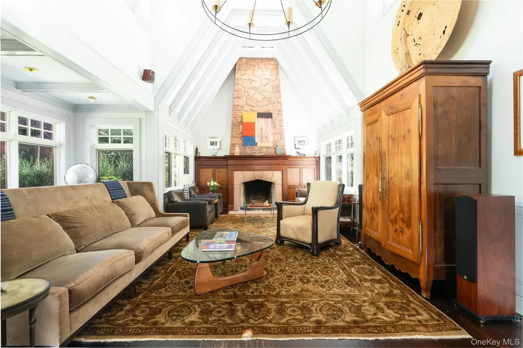 141 Washington Spring Road Palisades NY 10964