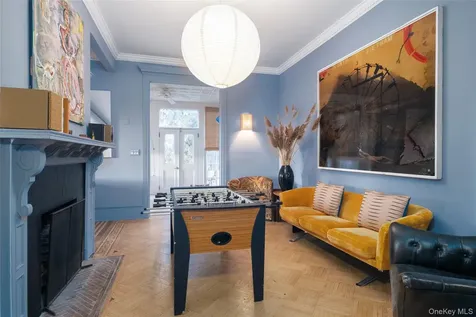 10 Old Route 9 Hyde Park NY 12580