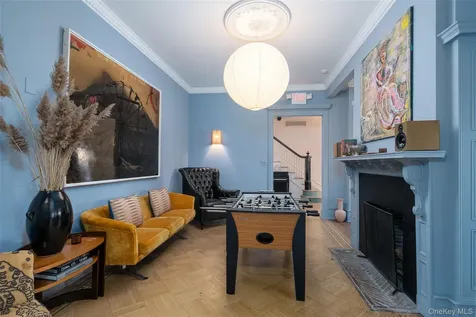 10 Old Route 9 Hyde Park NY 12580