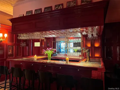 10 Old Route 9 Hyde Park NY 12580