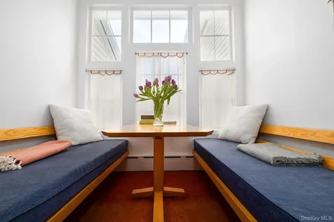 10 Old Route 9 Hyde Park NY 12580