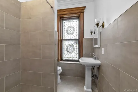 264 Decatur Street Brooklyn NY 11233