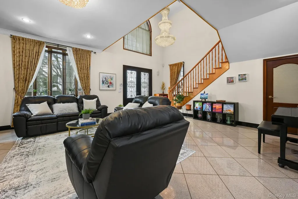 6537 169th Street Fresh Meadows NY 11365