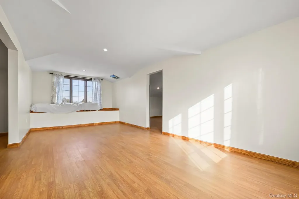 6537 169th Street Fresh Meadows NY 11365