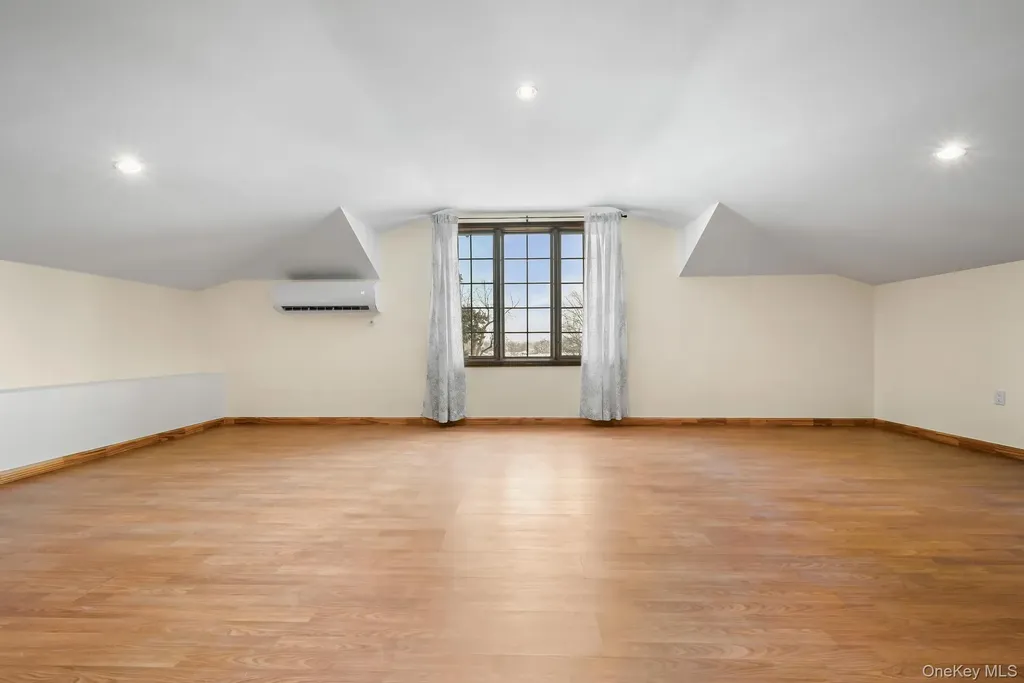 6537 169th Street Fresh Meadows NY 11365