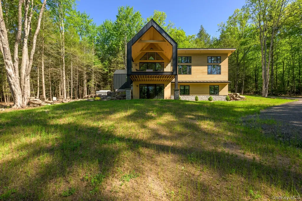 31 Windham Farms Road Windham NY 12496