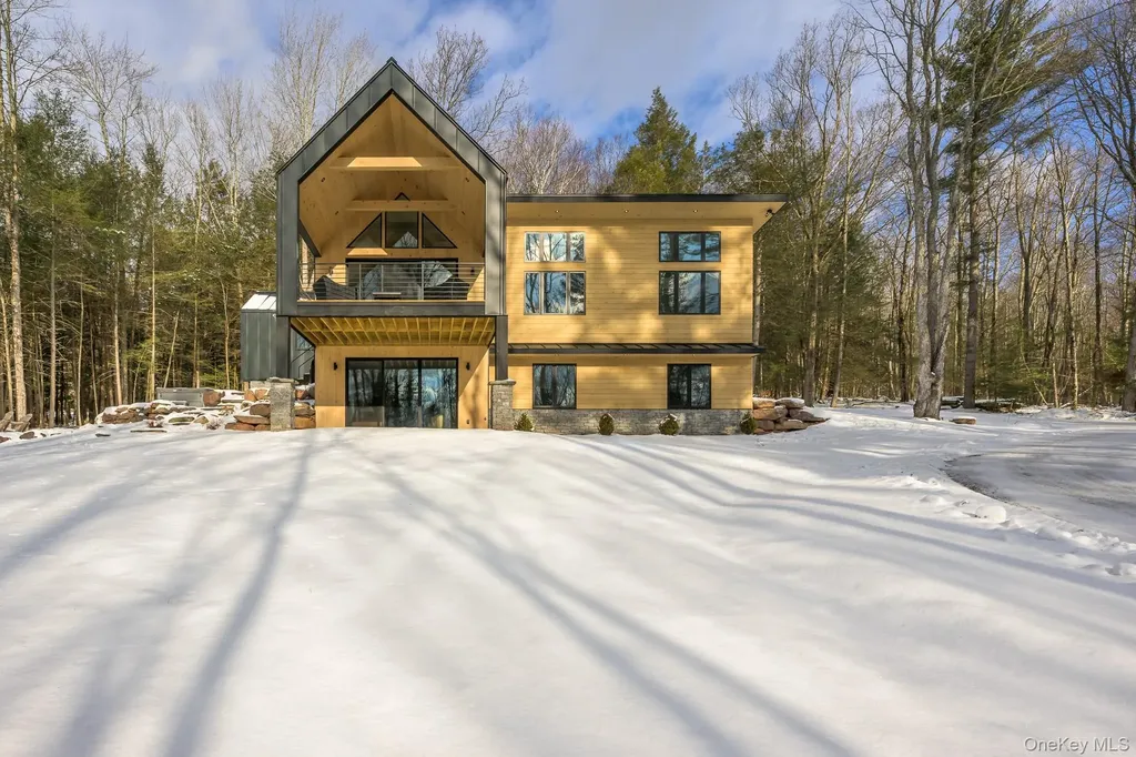 31 Windham Farms Road Windham NY 12496