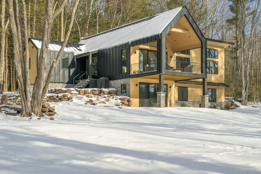 31 Windham Farms Road Windham NY 12496