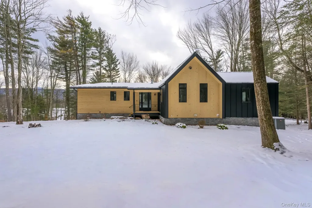 31 Windham Farms Road Windham NY 12496