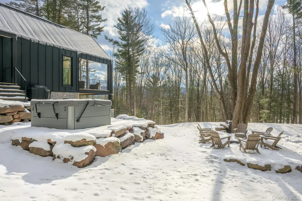 31 Windham Farms Road Windham NY 12496