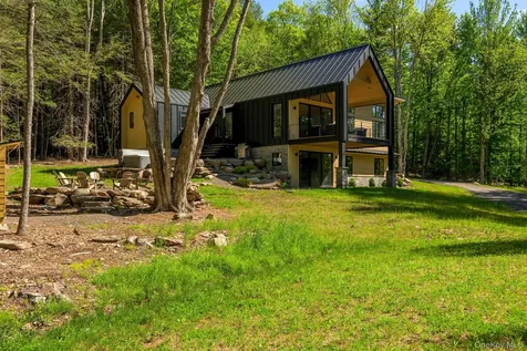 31 Windham Farms Road Windham NY 12496